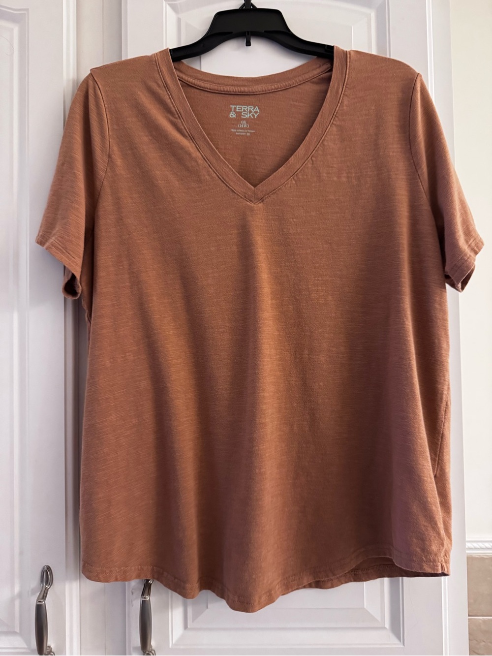 Terra & Sky V-Neck Short Sleeve Top — Rusty Copper